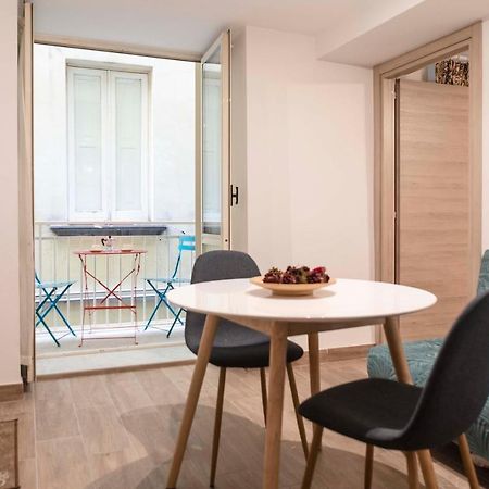 Via Nilo 20 Apartments Naples Exterior photo
