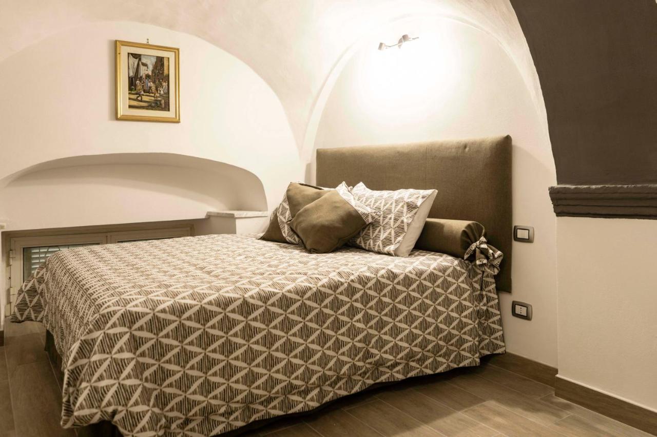 Via Nilo 20 Apartments Naples Exterior photo